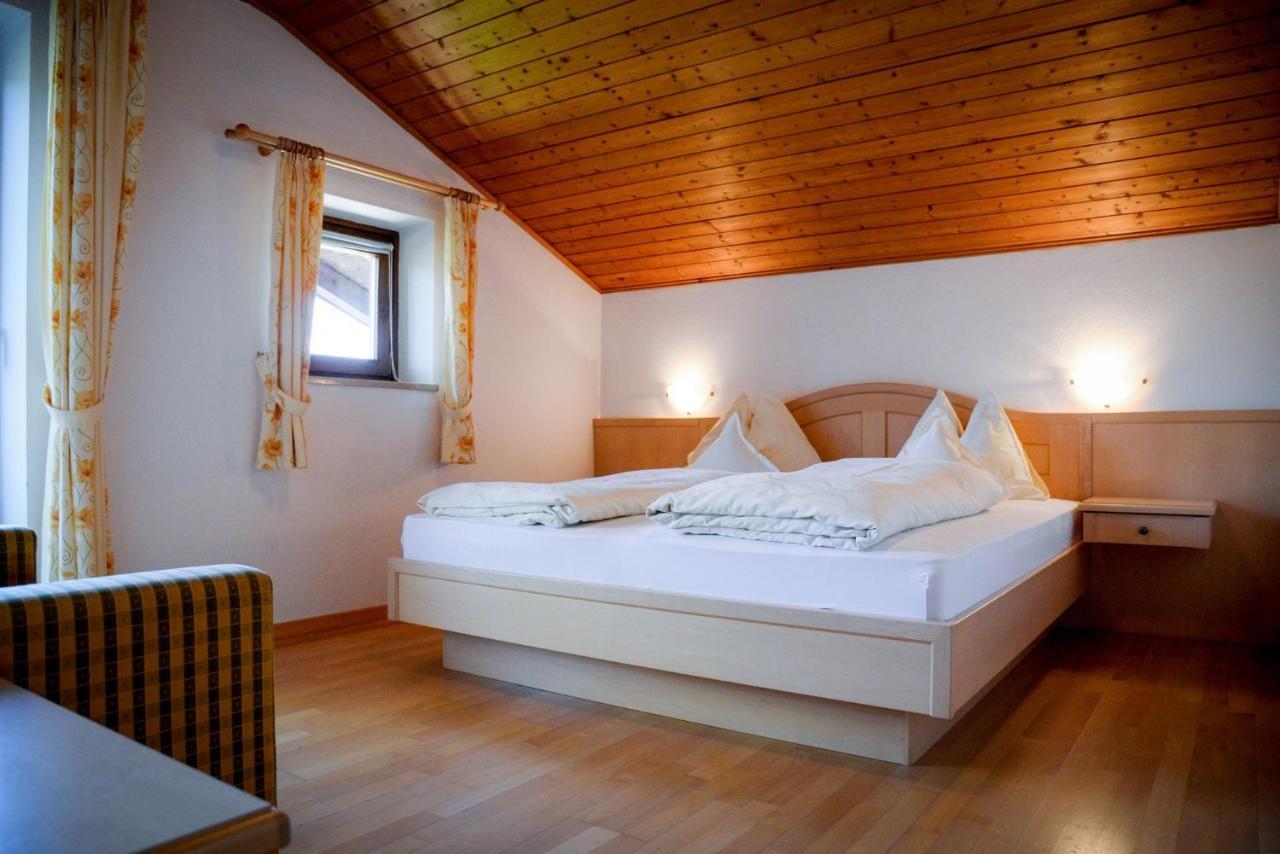 Appartements Kirchtalhof ลานา ภายนอก รูปภาพ