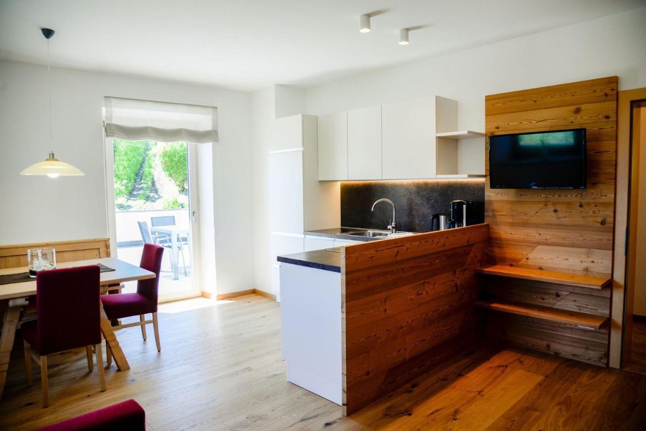 Appartements Kirchtalhof ลานา ภายนอก รูปภาพ