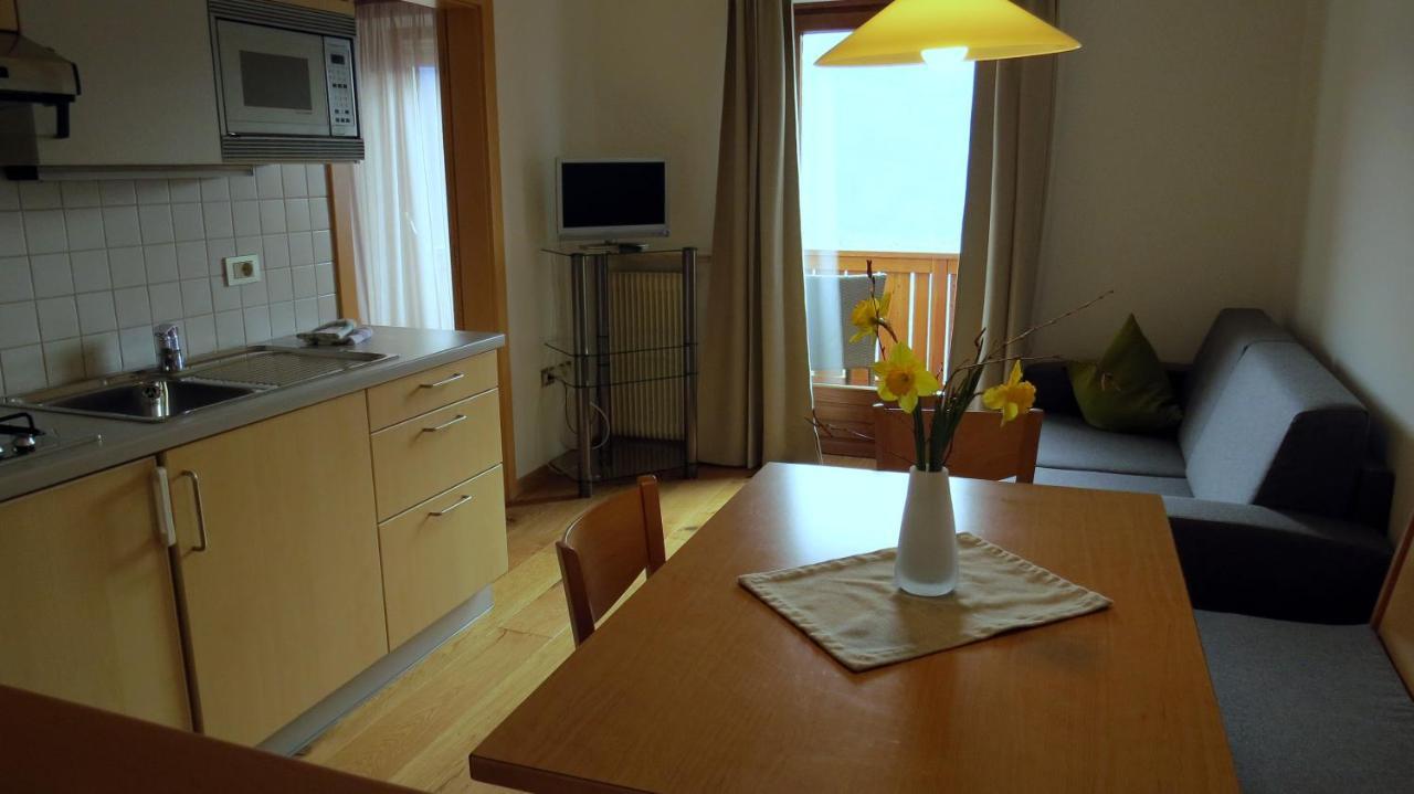 Appartements Kirchtalhof ลานา ภายนอก รูปภาพ