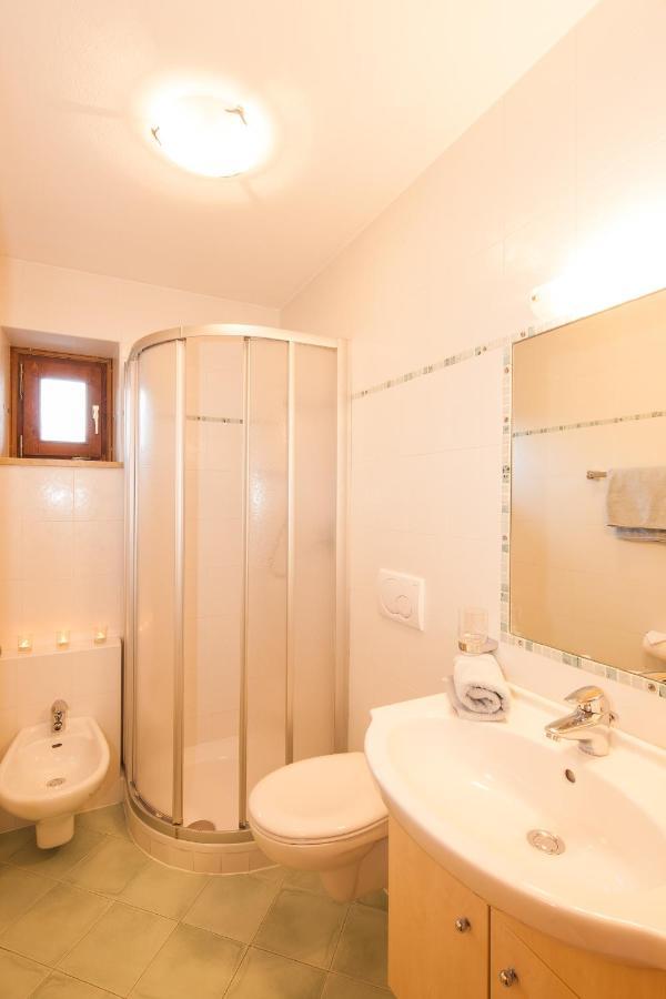 Appartements Kirchtalhof ลานา ภายนอก รูปภาพ
